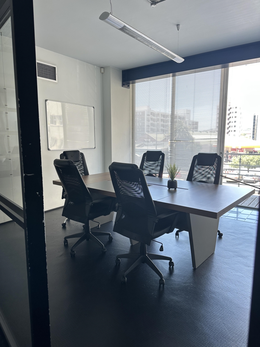 To Let commercial Property for Rent in Gardens Western Cape